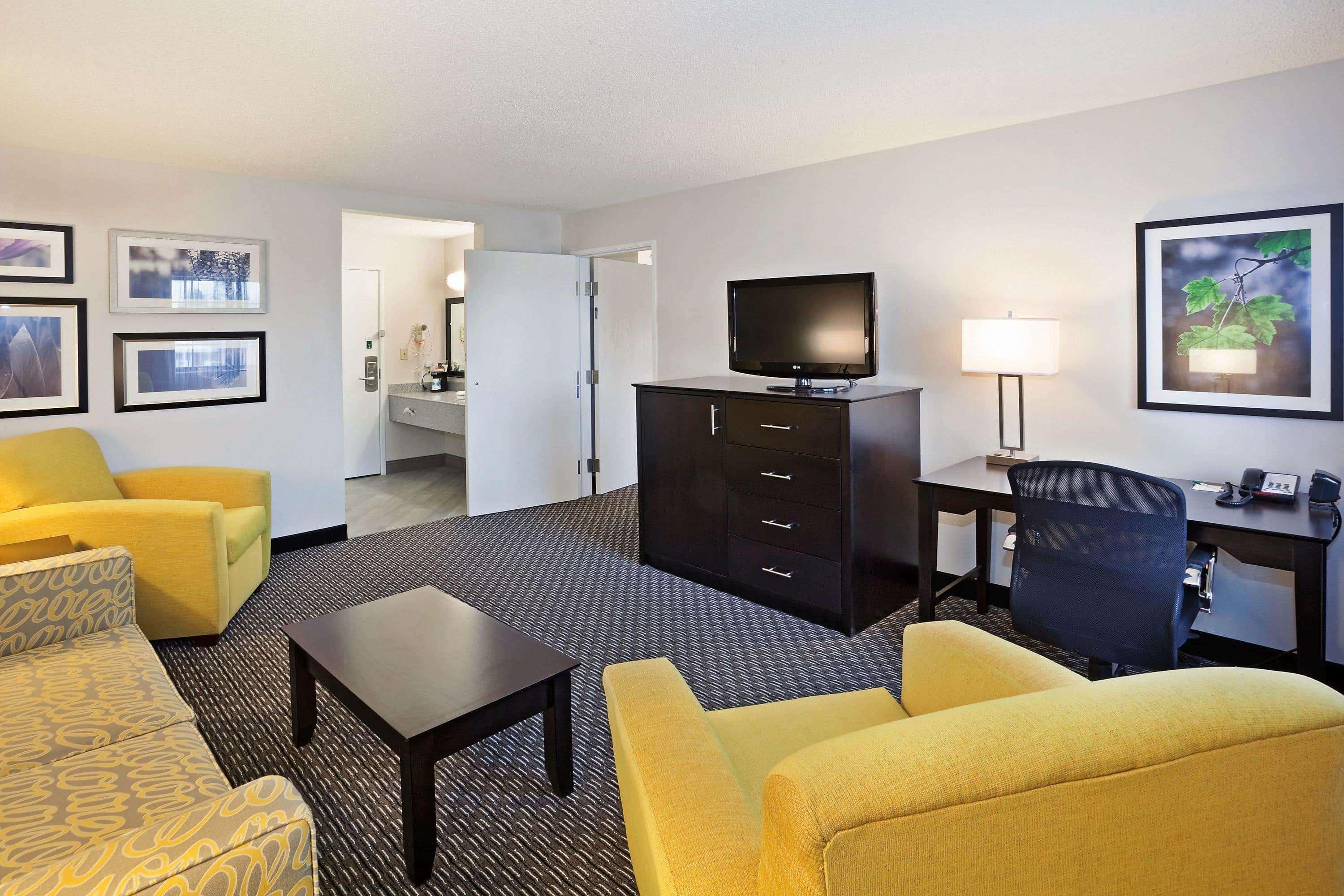 La Quinta Inn By Wyndham Oděsa Exteriér fotografie