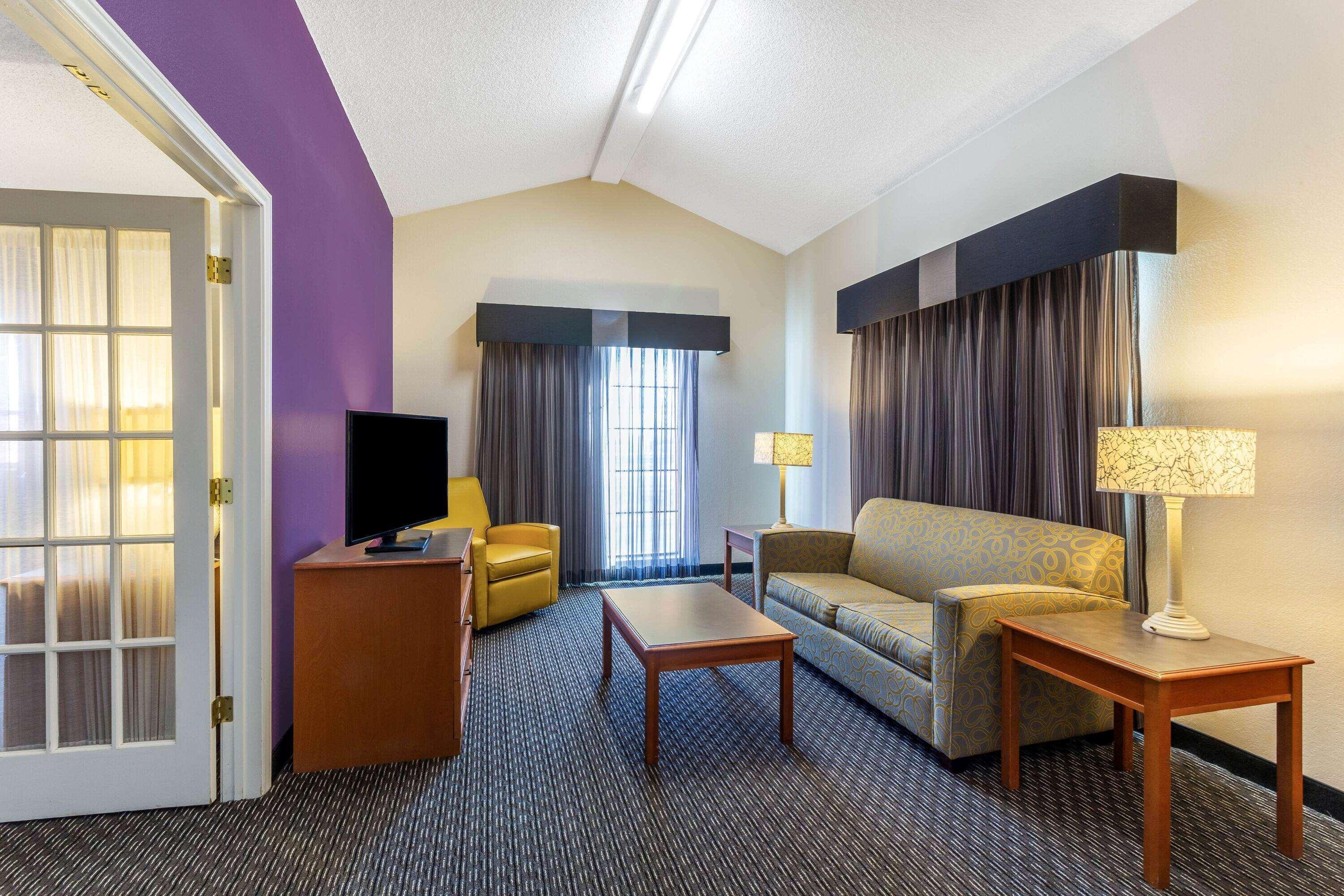 La Quinta Inn By Wyndham Oděsa Exteriér fotografie