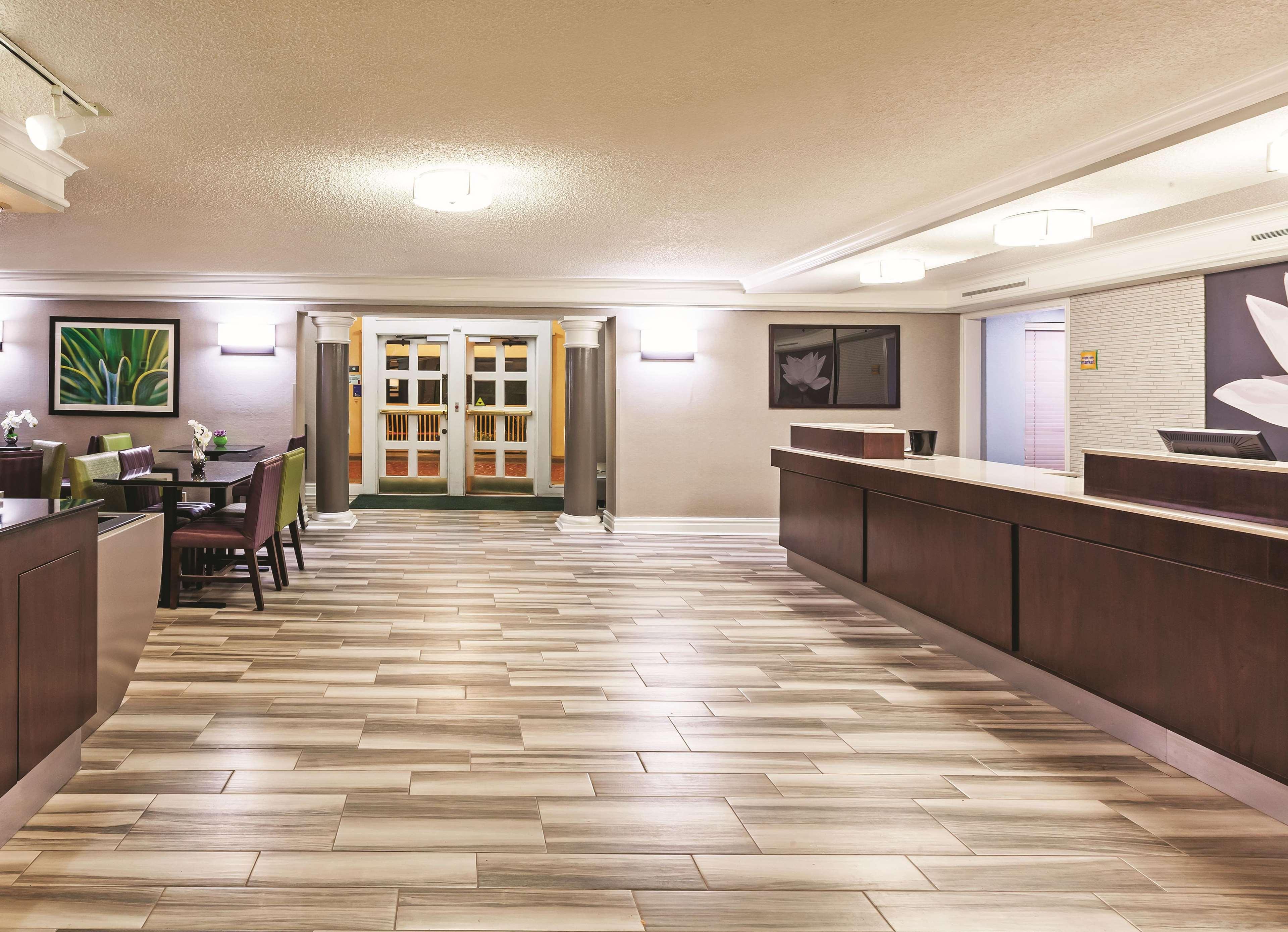La Quinta Inn By Wyndham Oděsa Exteriér fotografie